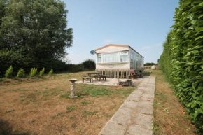 Hotels in Corton